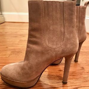 Kors Michael Kors platform bootie 6.5